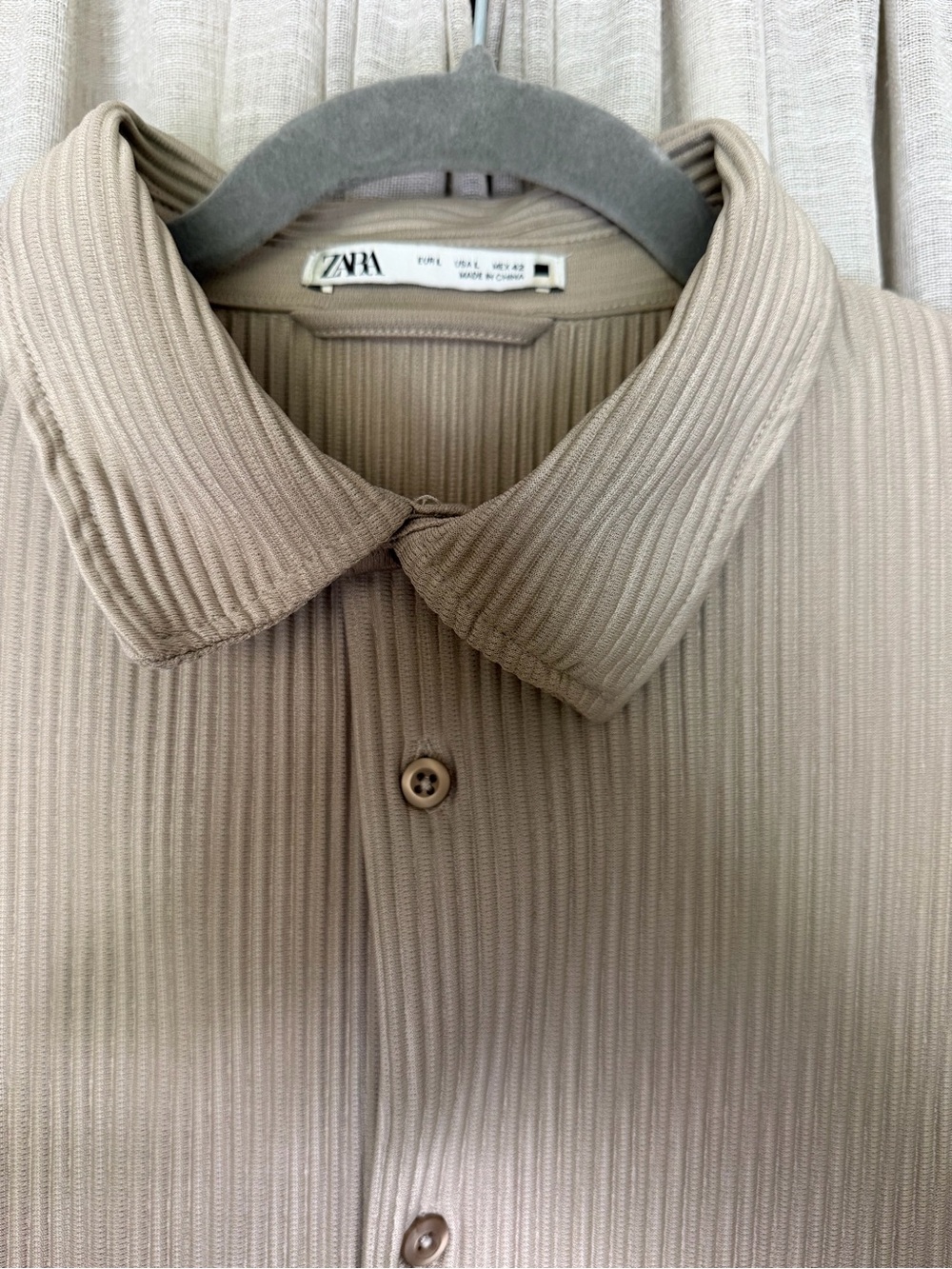 Zara Men’s Homme Plisse Issey Miyake Dupe Set in beige